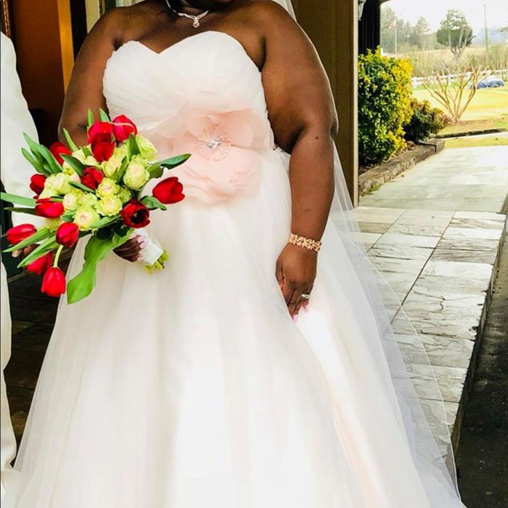 Wedding dress-soft petal